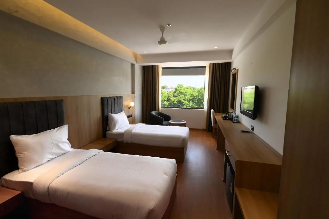 Hotel Klg Altoria Chandigarh